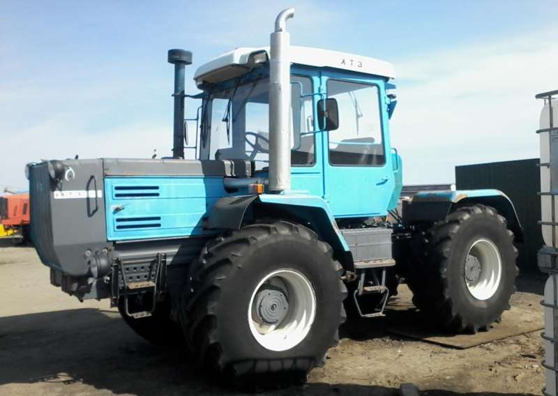 Трактор хтз 17221