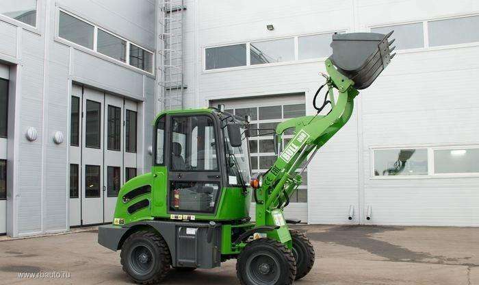 Мини-погрузчик универсальный Bull SL100