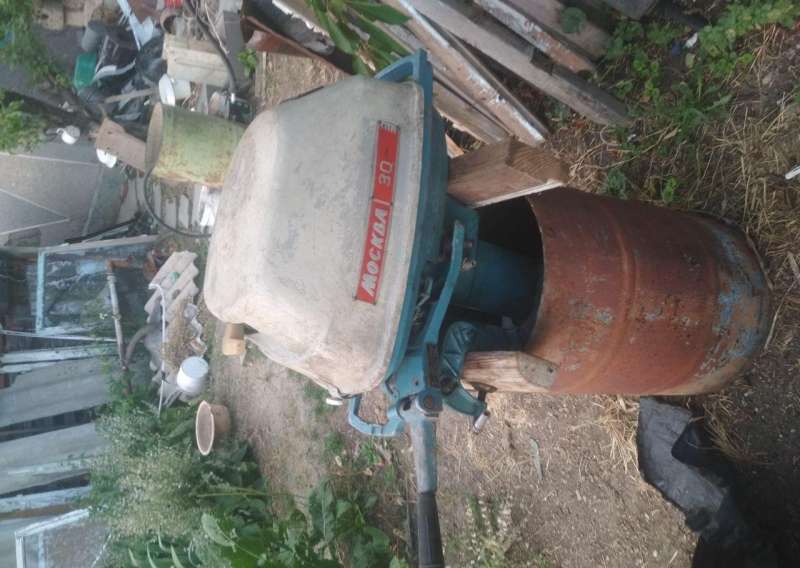 Лодочный мотор Москва 30