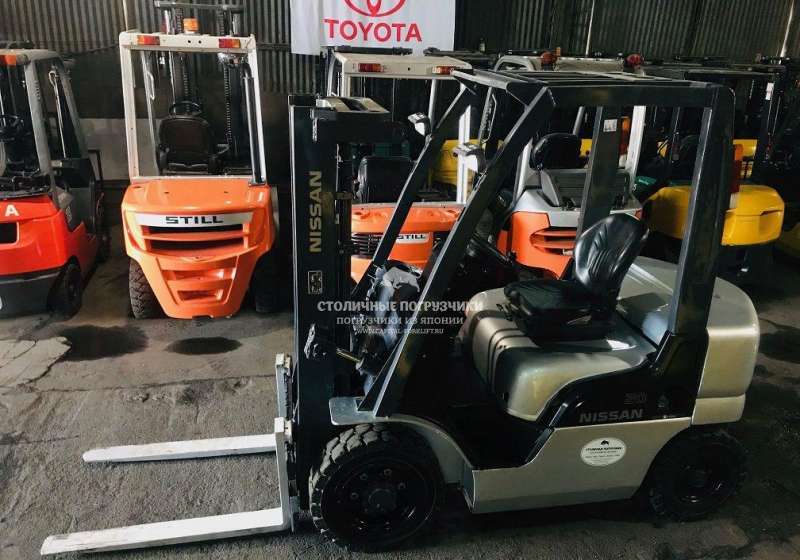 Дизельный автопогрузчик Nissan L02A20U (2000 кг)