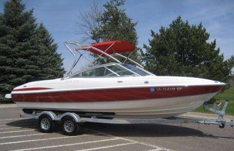 Спортивный катер Maxum 2200 SR3