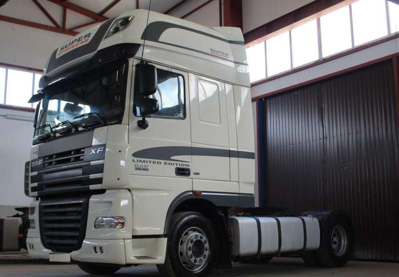 DAF XF105.460 2008 гв