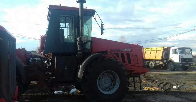 Трактор Кировчанин К744 Р2 "Стандарт"