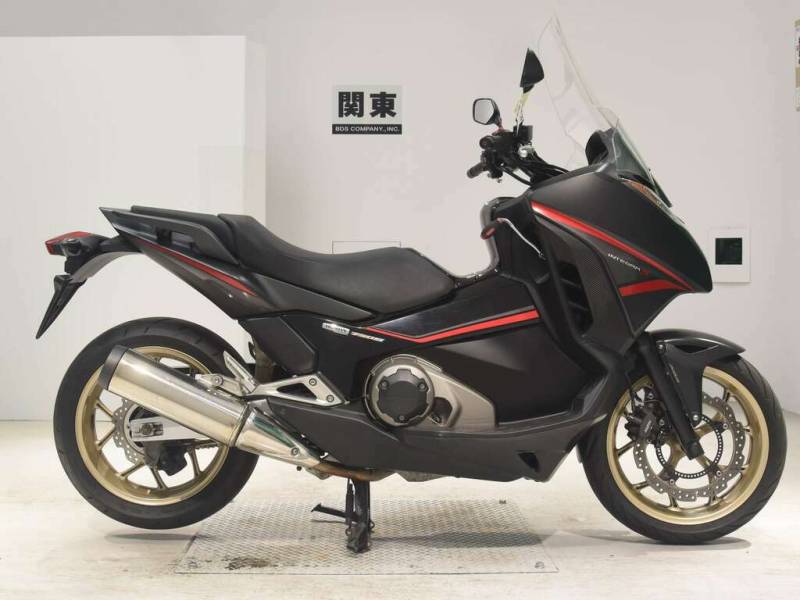 Макси скутер Honda NC750 Integra S рама RC71 Maxi Scoot