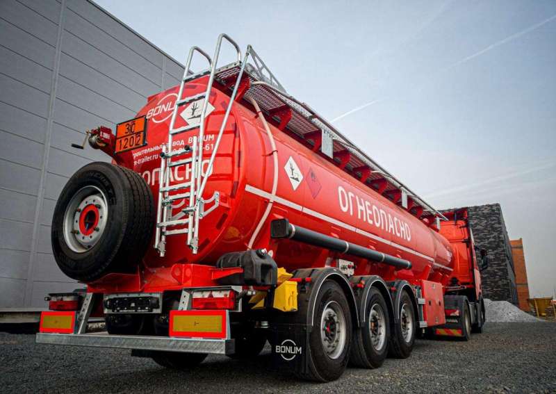 Полуприцеп бензовоз Bonum ГСМ 32, 2022