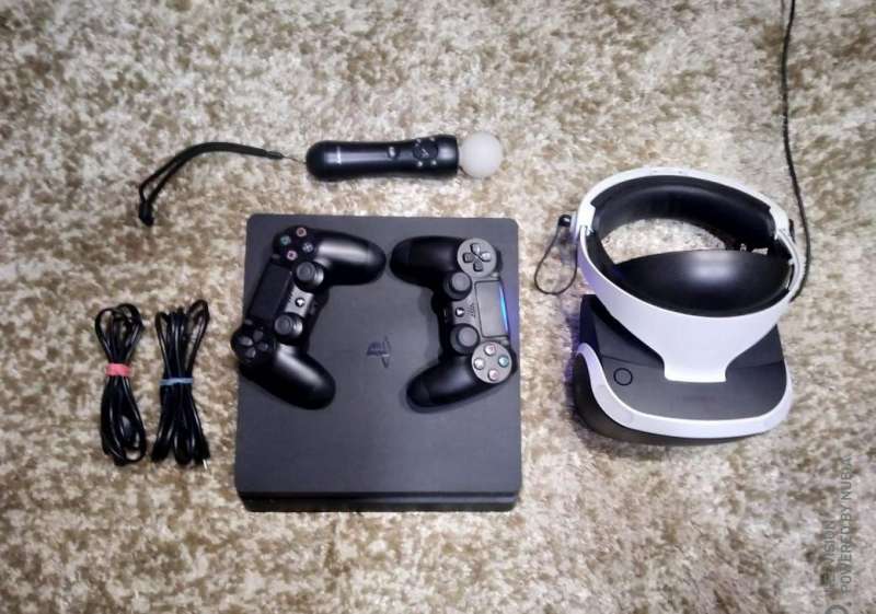 Прокат игровых приставок и шлема PS VR