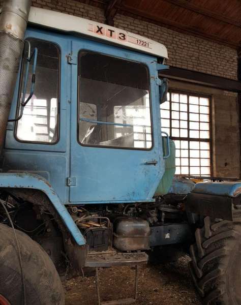 Трактор хтз 17221