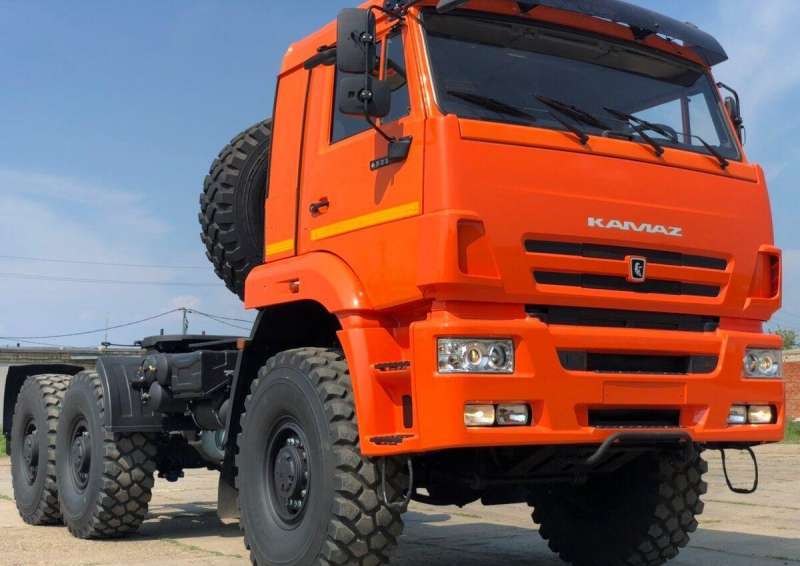 Камаз 65221 тягач 6х6