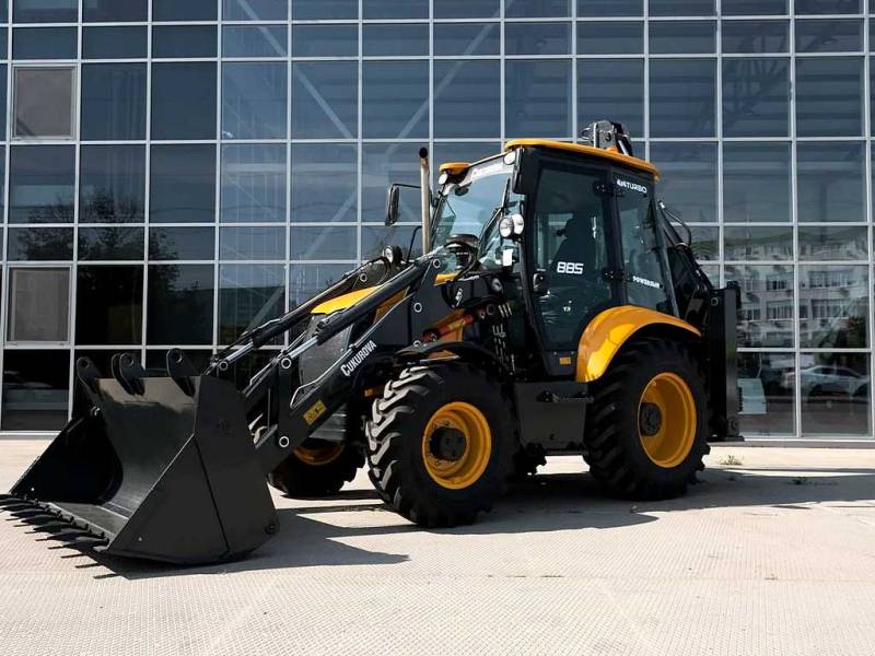 Экскаватор-погрузчик Cukurova 885, новый, без пробега