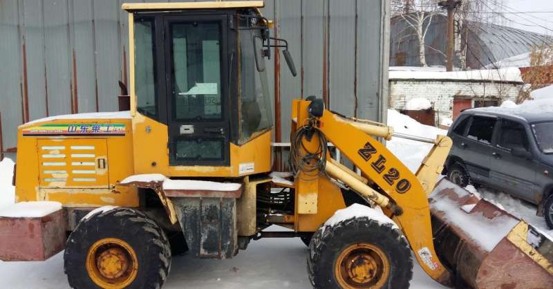 Фронтальный погрузчик ZL20