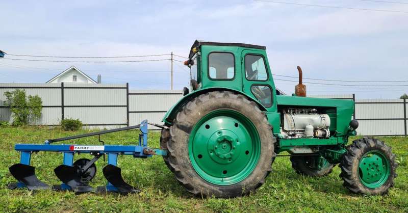 Производим плуги на трактор Т-40 «гранит» 3*25 О