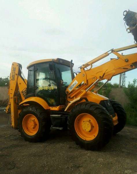 Продам jcb 4cx