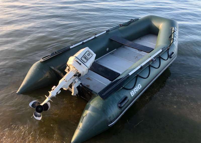 Продам лодку Brig с мотором Johnson 30лс