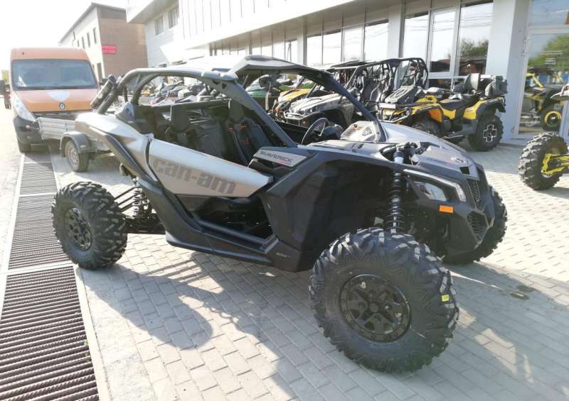 Багги BRP Can-Am Maverick X3 X RS turbo R