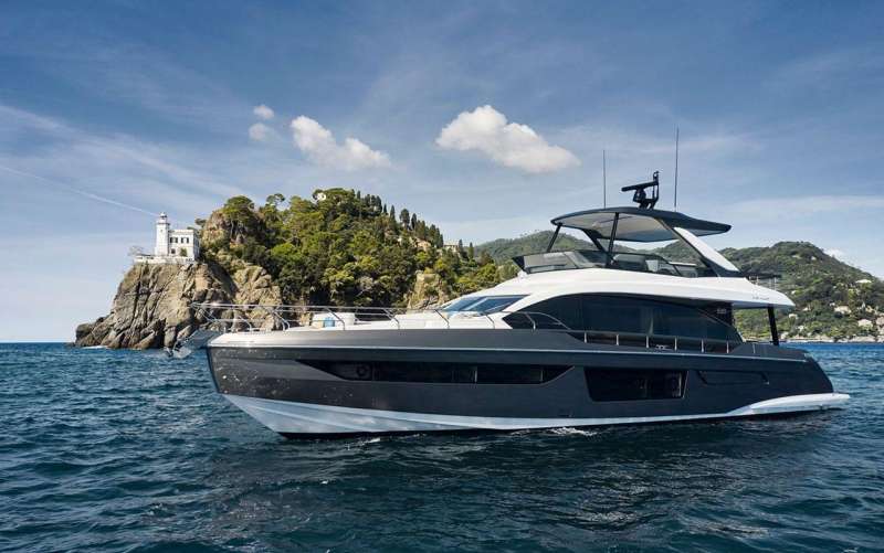 Моторная яхта Azimut 68, 2023 New