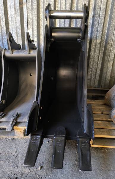 На экскаватор Hyundai HX160 HX180 ковш 500 мм