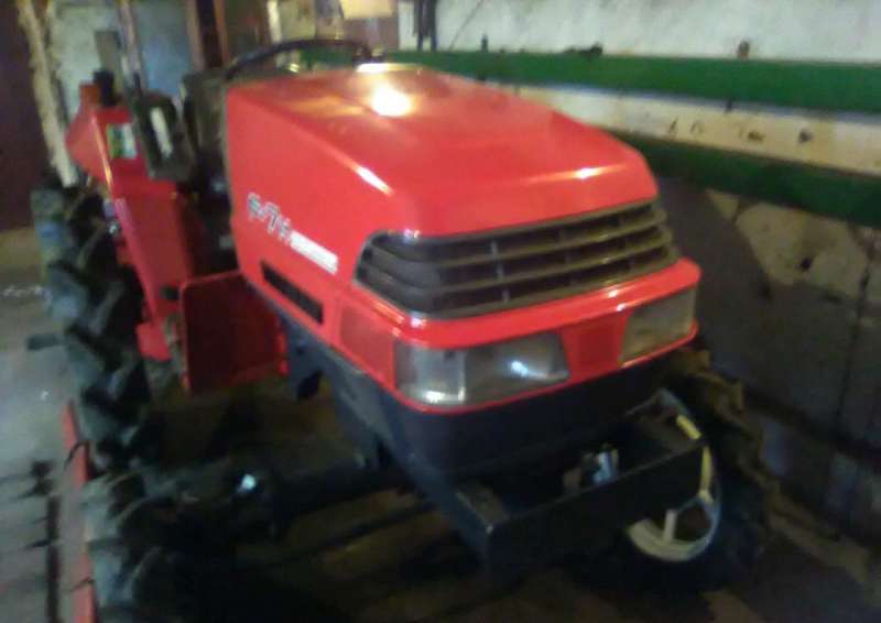 Продам трактор Yanmar F7-H