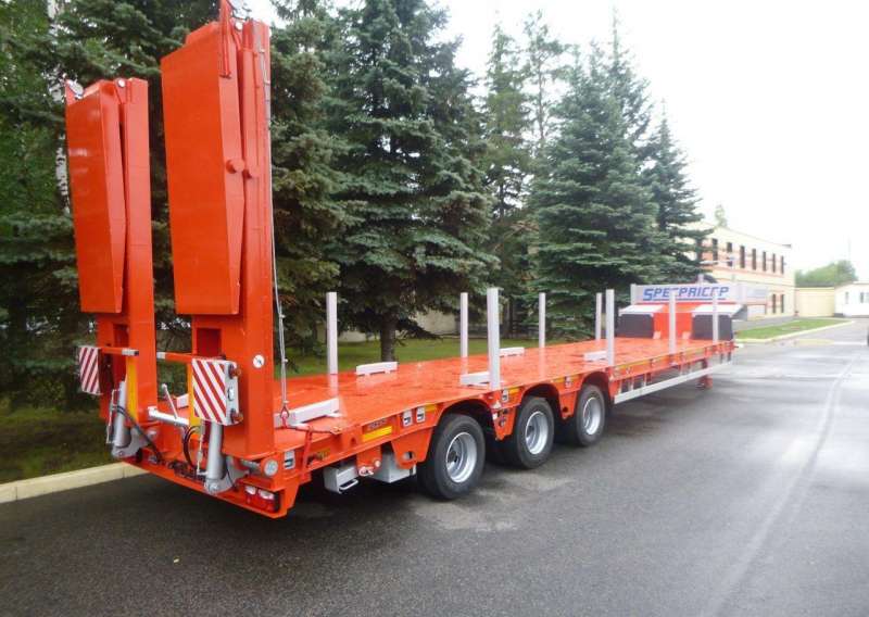 Полуприцеп трал (тяжеловоз) Specpricep 9942L3