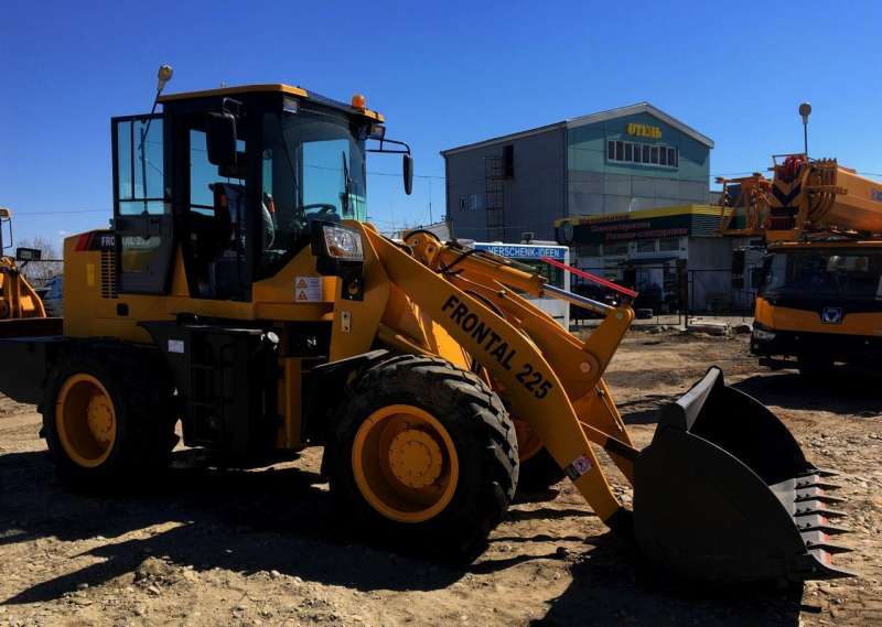 Фронтальный погрузчик Frontal 225, 2021