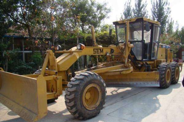 Автогрейдер SEM 919