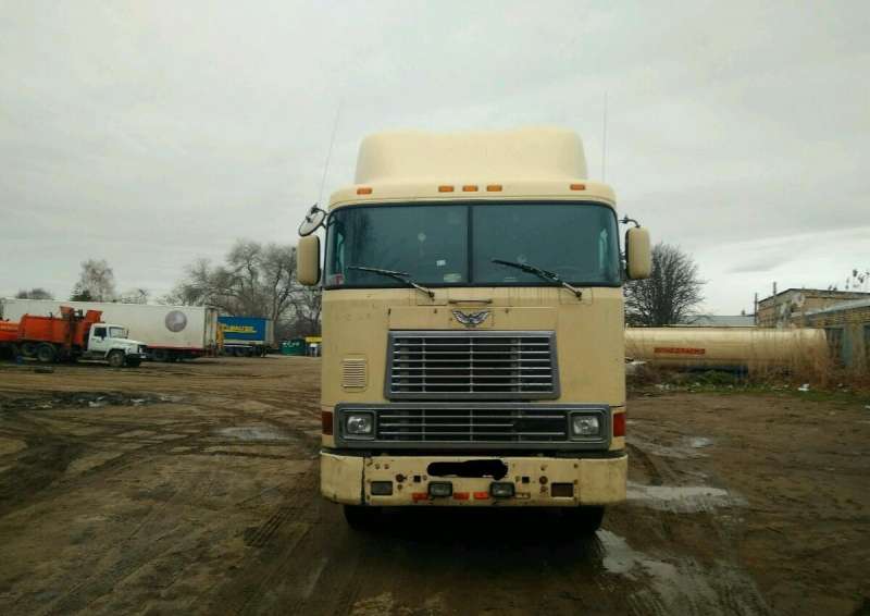 Интернационал 9800