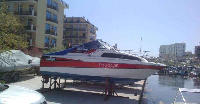 Катер bayliner 2252