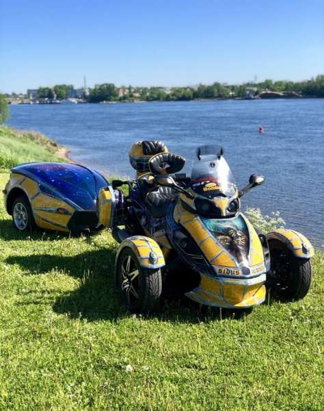 BRP can-am spyder rs 2009