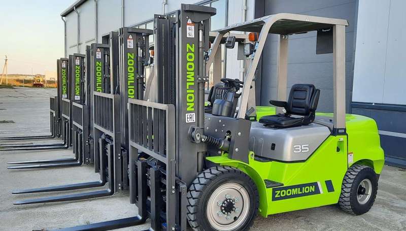 Вилочный погрузчик Zoomlion FD35, 2021