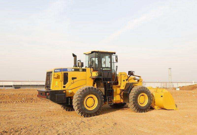 Фронтальный погрузчик SEM 656D, 2021