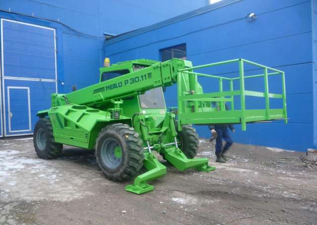 Телескопический погрузчик (мерло) Италия