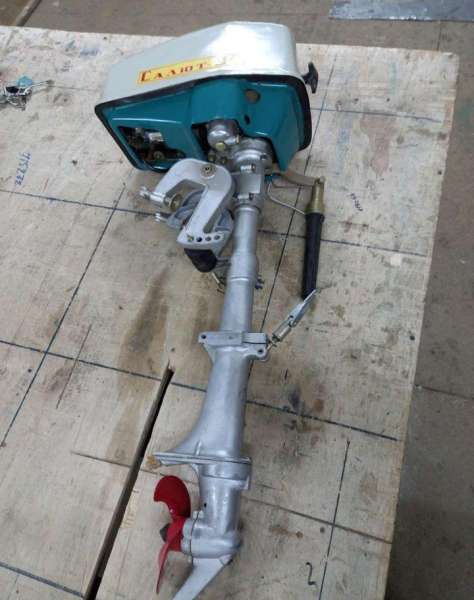 Лодочный мотор салют эс 2 Л.С