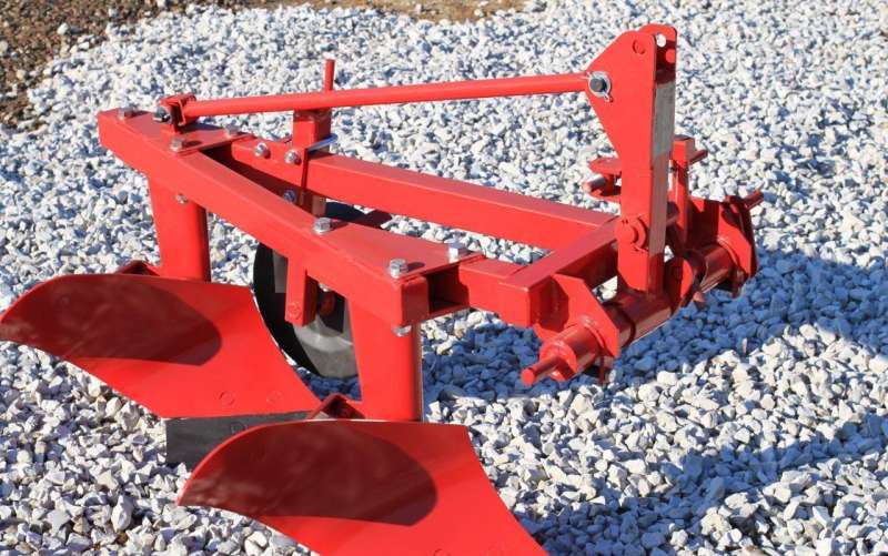 Плуг двух корпусный Wirax U018/1 Ogorodnik