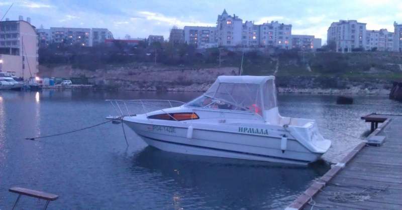 Продам катер Bayliner 2655