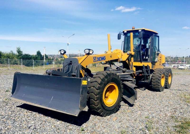 Грейдер xcmg GR165 новый