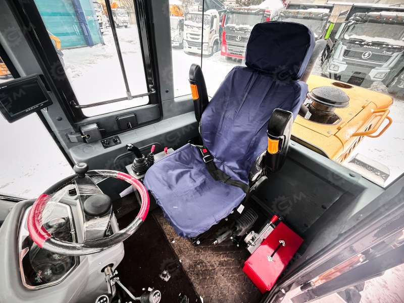 Фронтальный погрузчик Yugong 933 гп, 3т. по цене дилера