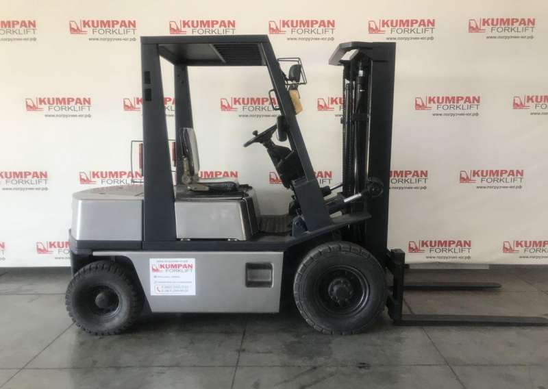 Вилочный погрузчик Nissan PH02N20, 2004