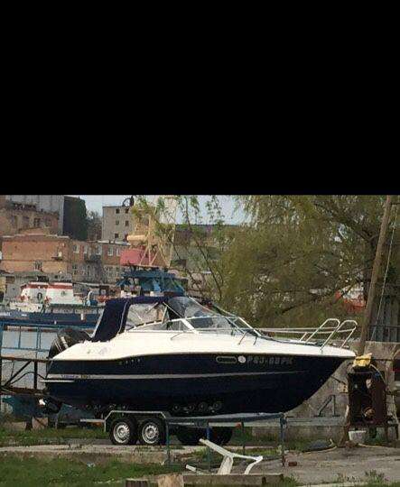 Продаю катер Uttern D66