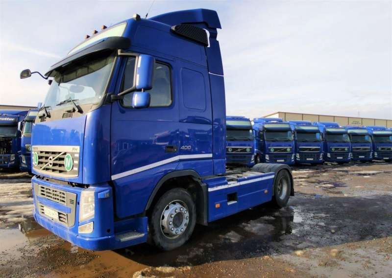 Тягач Volvo FH 400 2013 г/в с ндс Отл сост