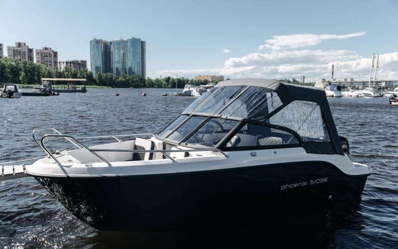 Катер «Phoenix 510BR»