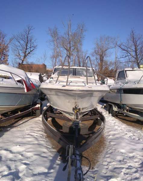 Катер Nissan PFA - 700 2004 года