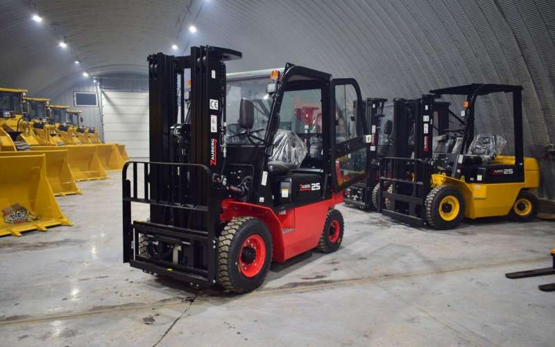 Вилочный погрузчик Zauberg CPCD25-M1C, 2022