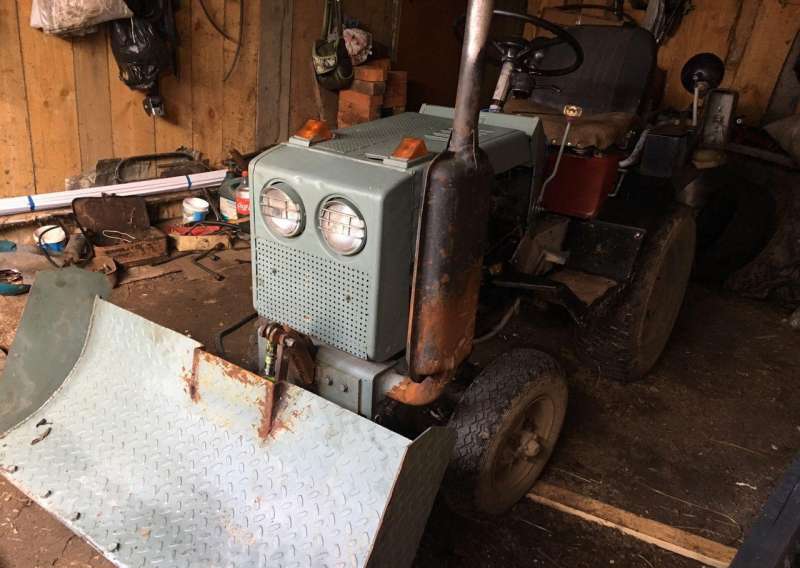 Минитрактор кмз 012