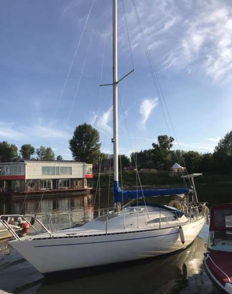 Парусная яхта Albin 79