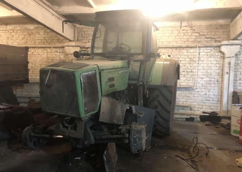 Трактор Фенд Фаворит 824