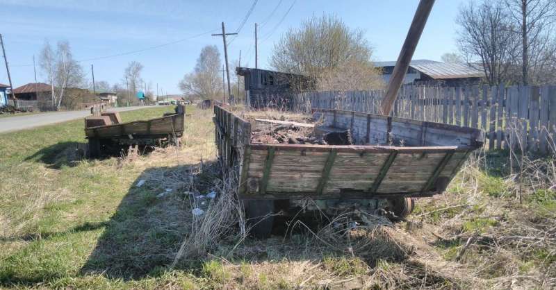 Продам 2 телеги тракторные