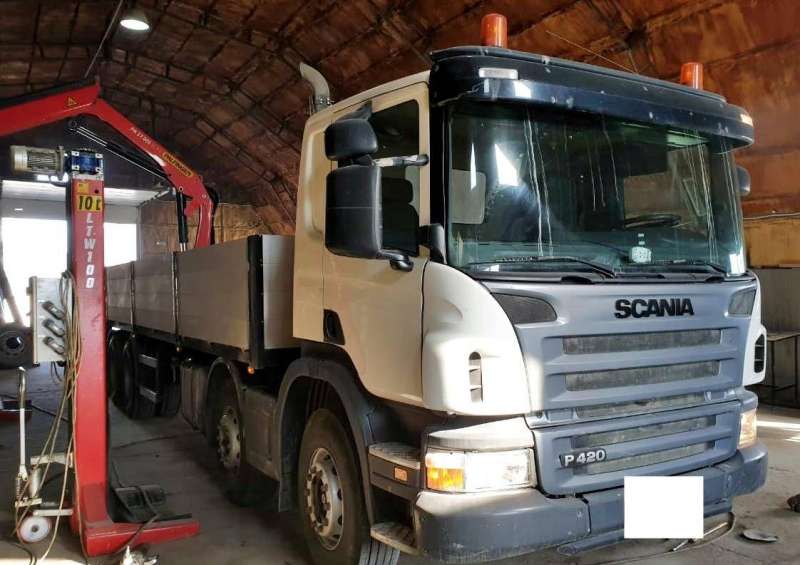 Бортовой Scania P420 с кму Palfinger 6 тонн