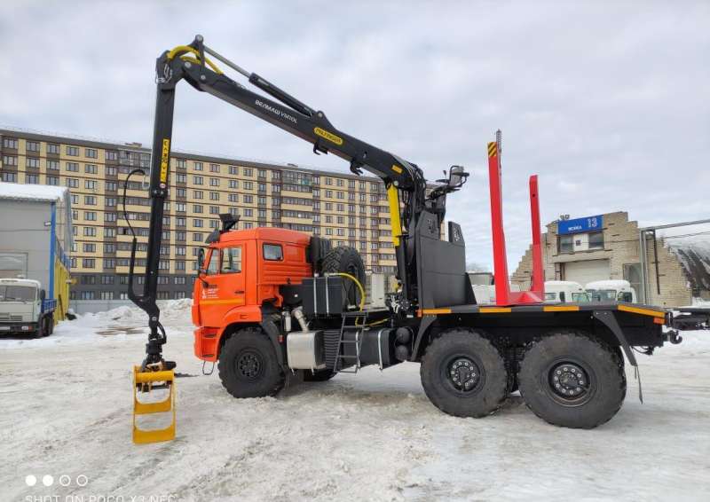 Лесовоз камаз 43118 с гидроманипулятором