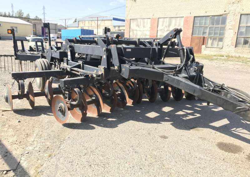 Комбинированный глубокорыхлитель earth master 1700