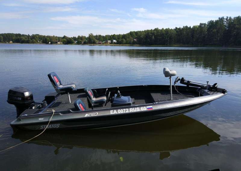 Катер Stratos 260