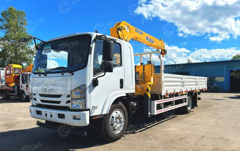 Isuzu 4х2 139kw со спальником гп 6 т. КМУ 5